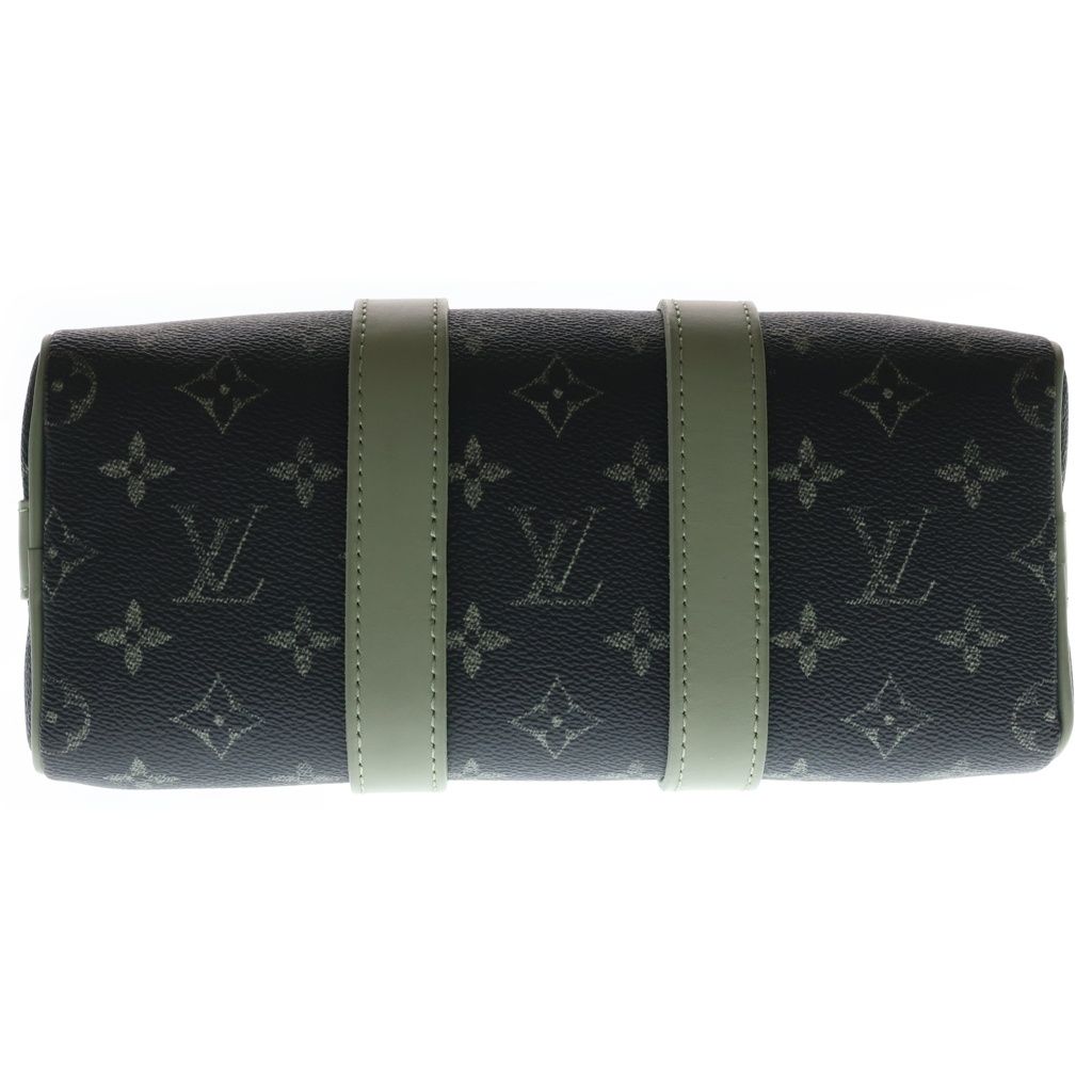 Louis Vuitton Monogram Gradient Keepall Bandouliere 25 2-Way Shoulder Bag Light — view 4