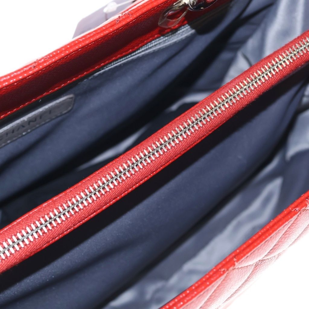 Chanel Quilted CC Logo Petite Shopping Tote PST Red Caviar Leather Silver — view 5