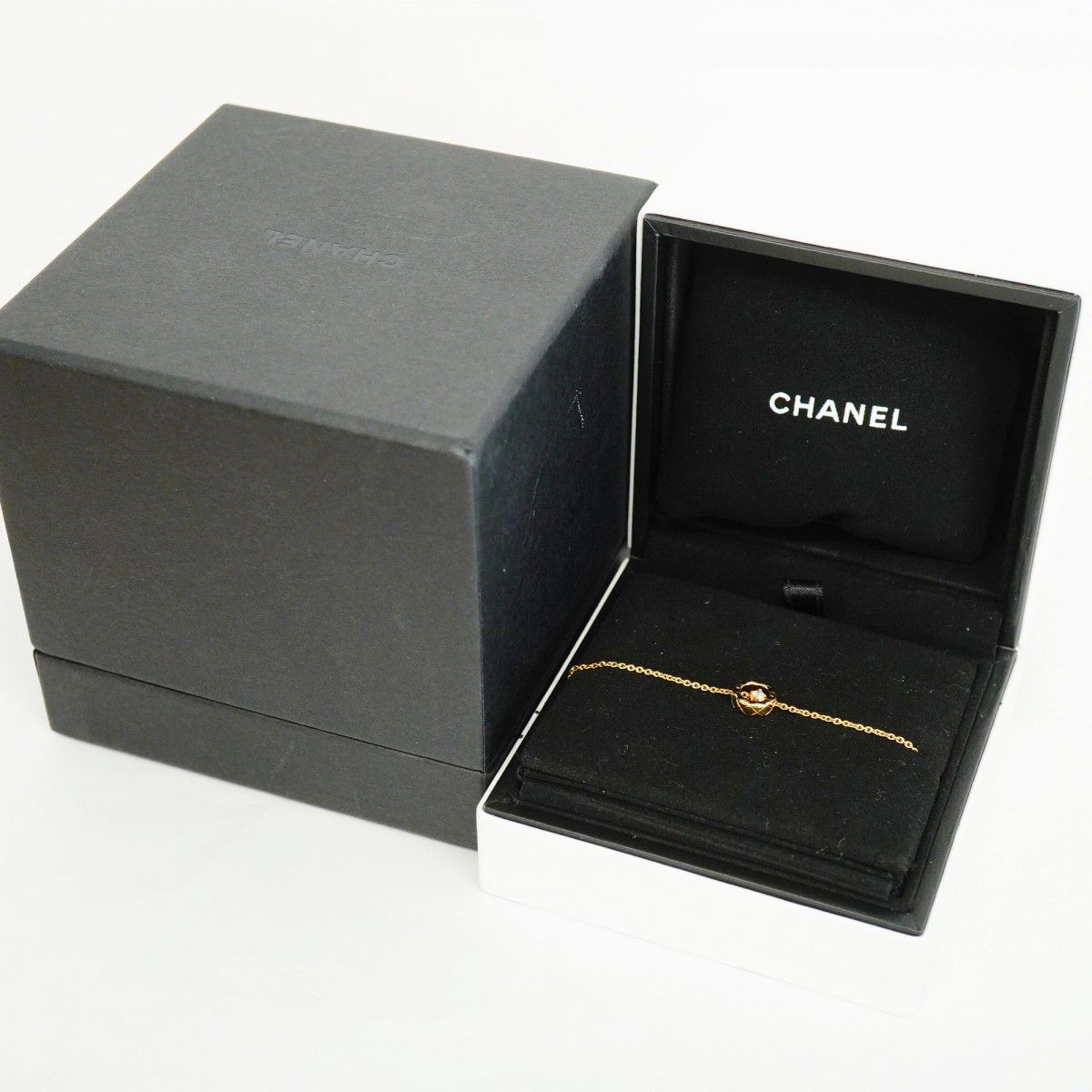Chanel Bracelet Coco Crush Beige Gold 18k Pink Diamond — view 7