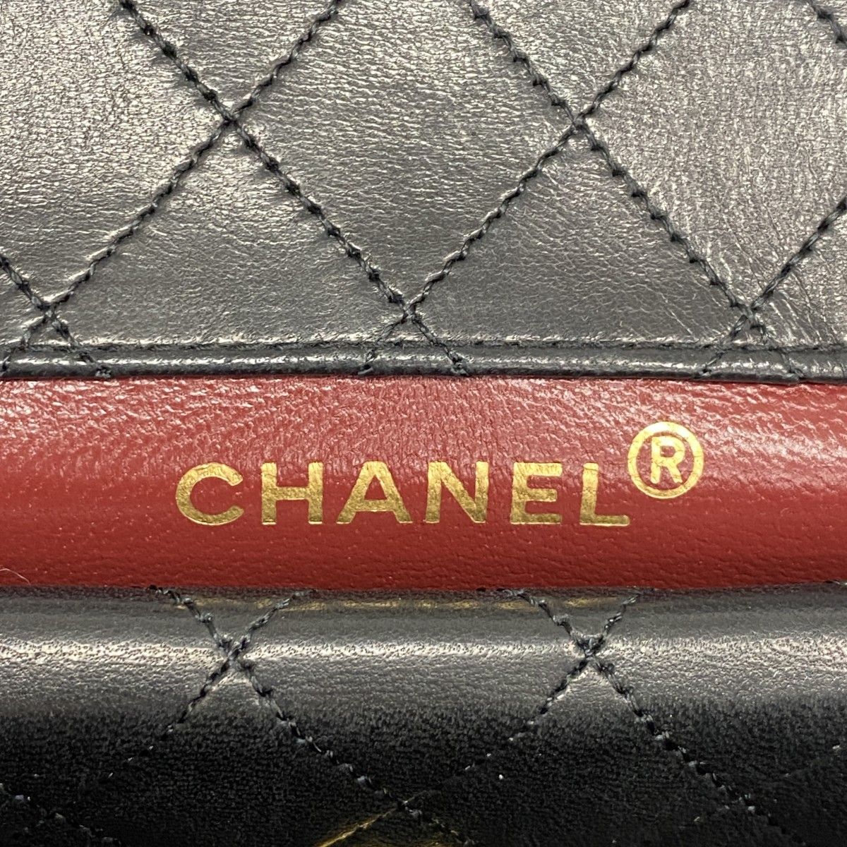 Chanel Shoulder Bag Quilted Lambskin Black Gold — view 5