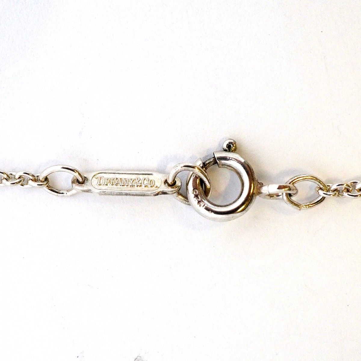 Tiffany & Co Necklace Ribbon Silver — view 4