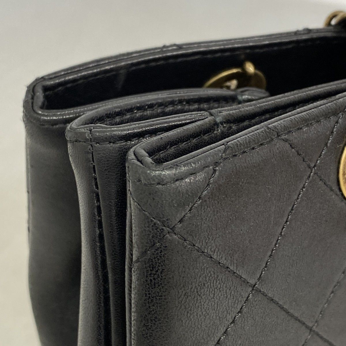 Chanel Shoulder Bag Quilted Lambskin Black Gold — view 6