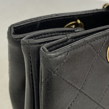 Chanel Shoulder Bag Quilted Lambskin Black Gold — view 6