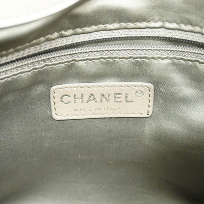 Chanel Tote Lambskin White Silver — view 5