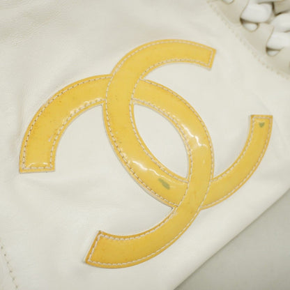 Chanel Tote Lambskin White Silver — view 9