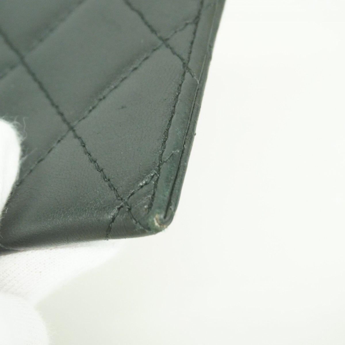 Chanel Card Case Quilted Lambskin Black Silver — view 7