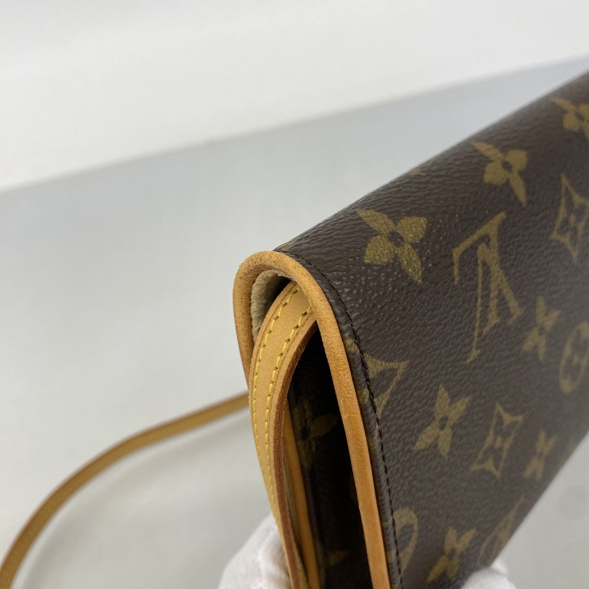Louis Vuitton Shoulder Bag Monogram Pochette Twin GM Brown — view 7