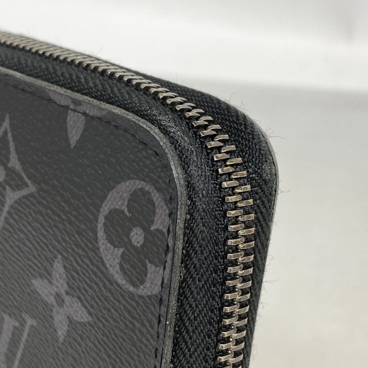 Louis Vuitton Wallet Monogram Eclipse Zippy Vertical Black — view 6