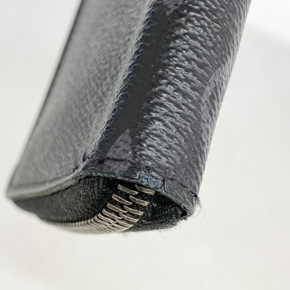 Louis Vuitton Wallet Monogram Eclipse Zippy Vertical Black — view 5