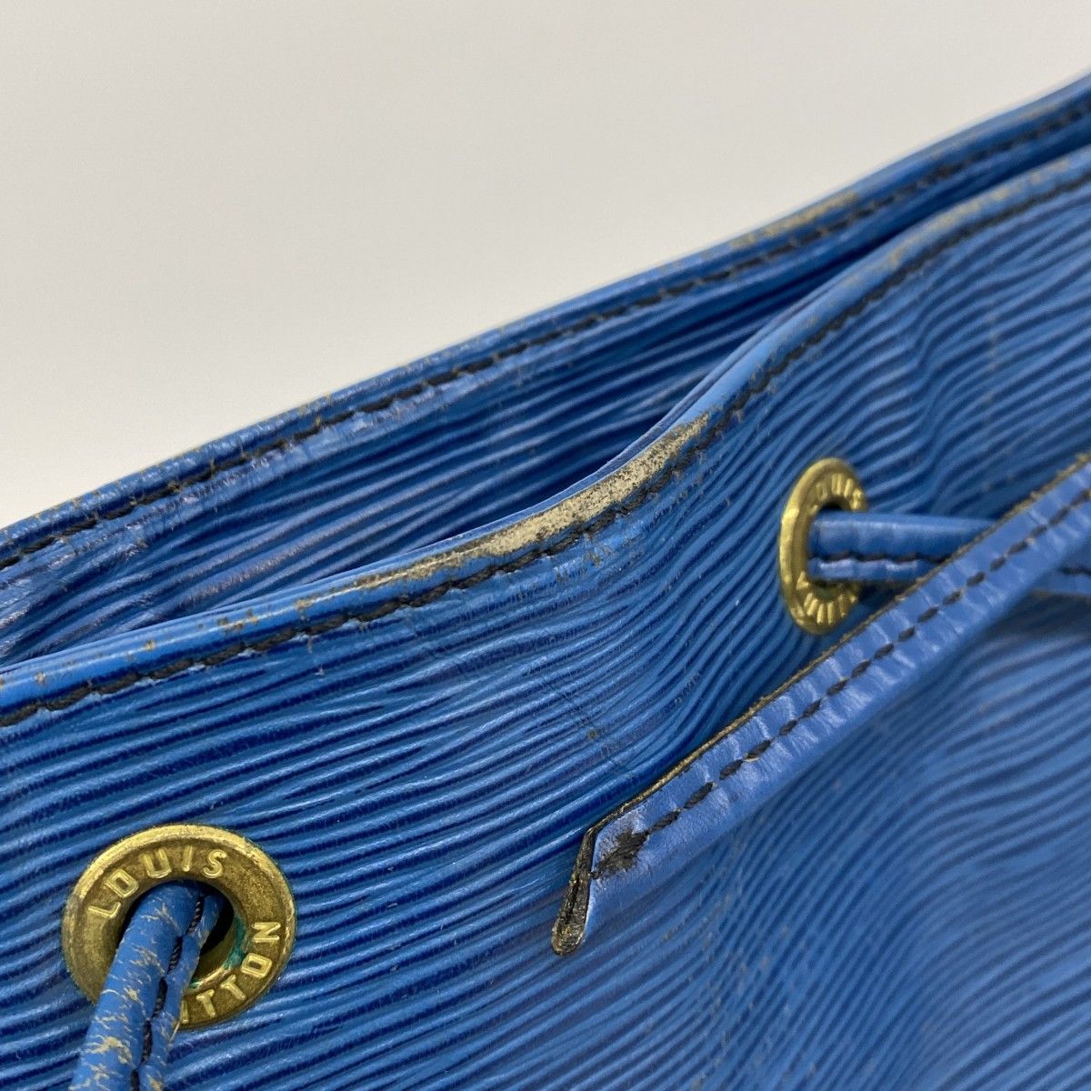Louis Vuitton Shoulder Bag Epi Noe Toledo Blue — view 8