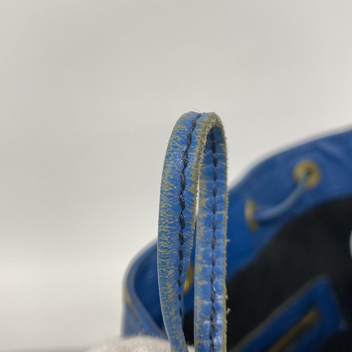 Louis Vuitton Shoulder Bag Epi Noe Toledo Blue — view 9