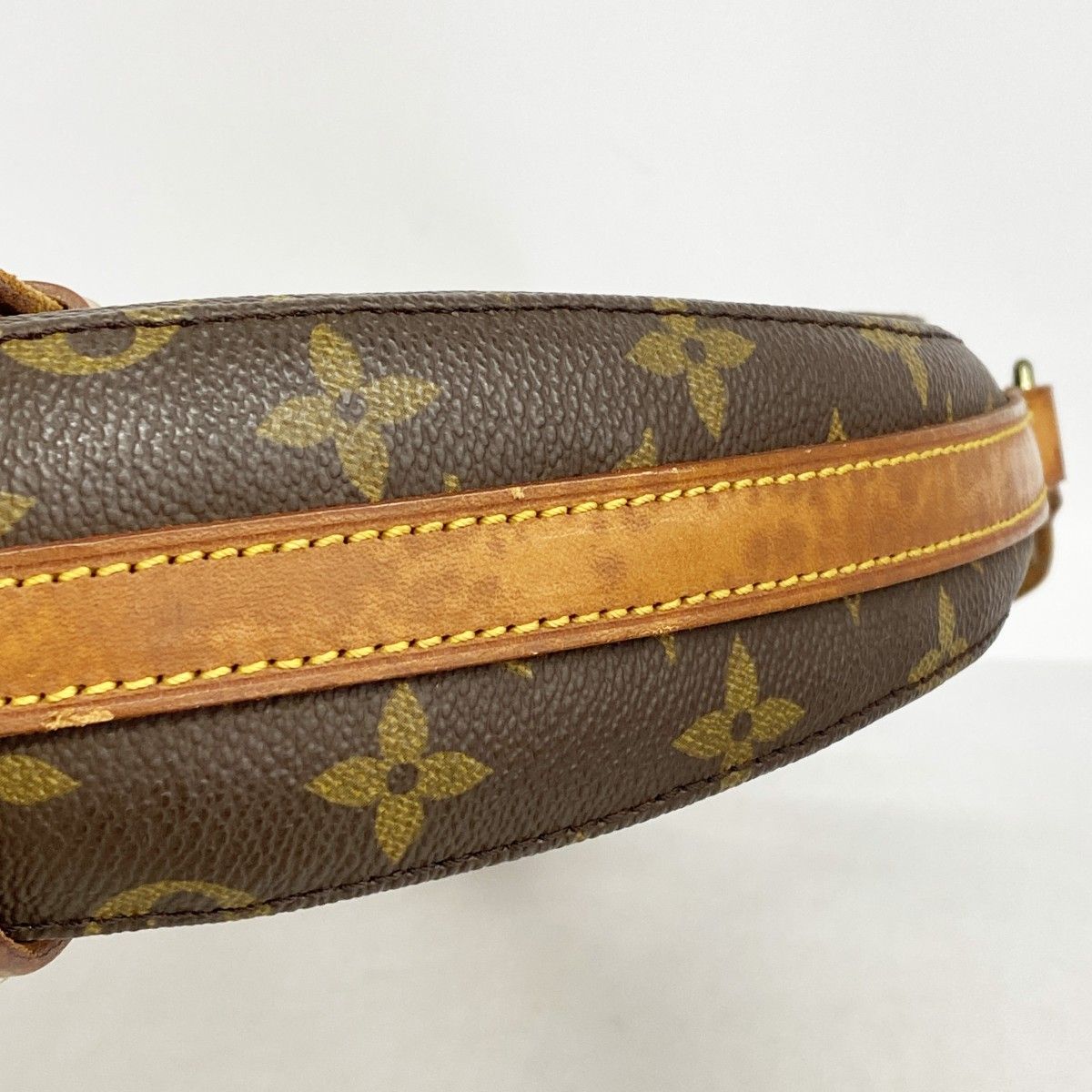 Louis Vuitton Shoulder Bag Monogram Cite Brown — view 8