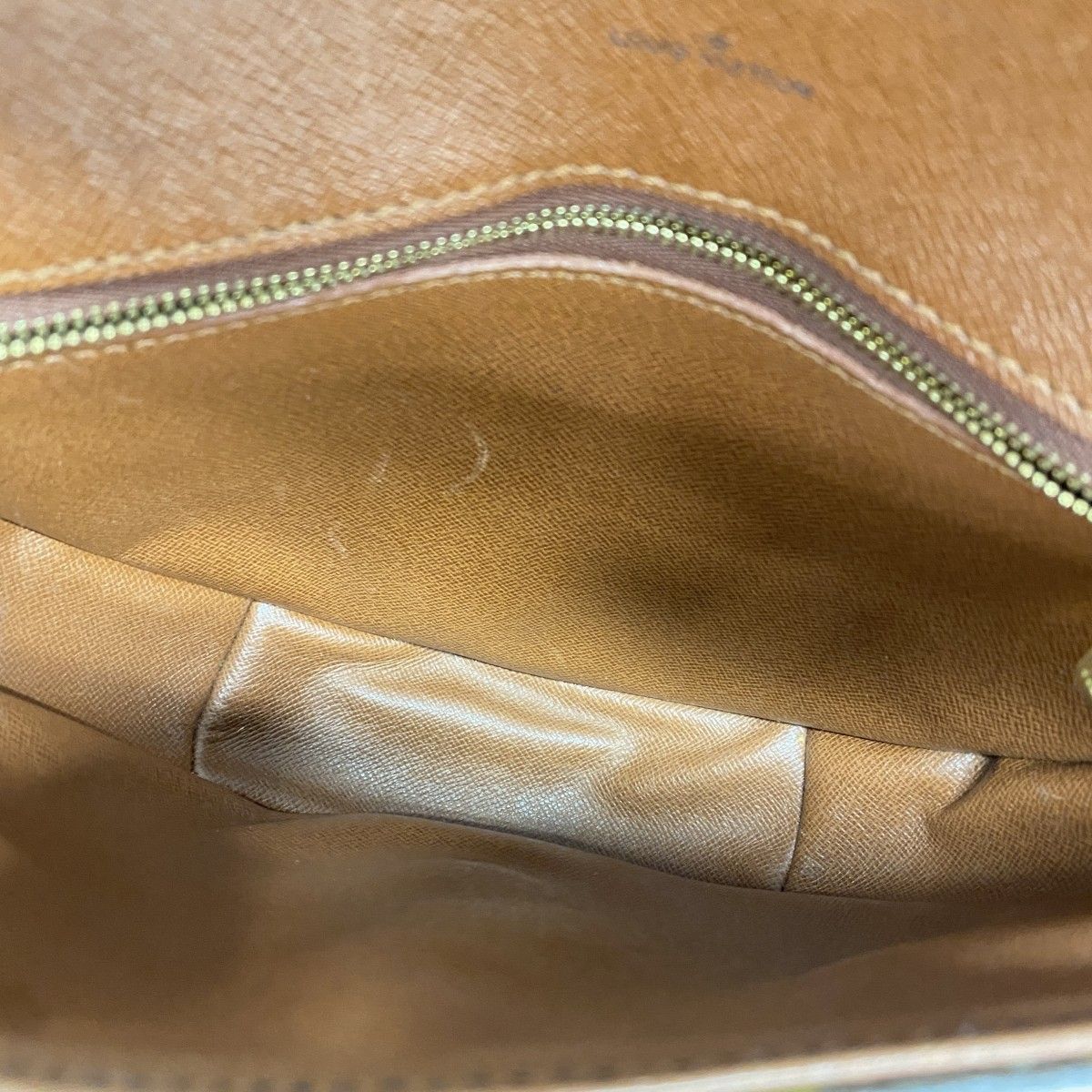 Louis Vuitton Shoulder Bag Monogram Cite Brown — view 4