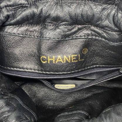 Chanel Shoulder Bag Quilted Lambskin Black Gold — view 5
