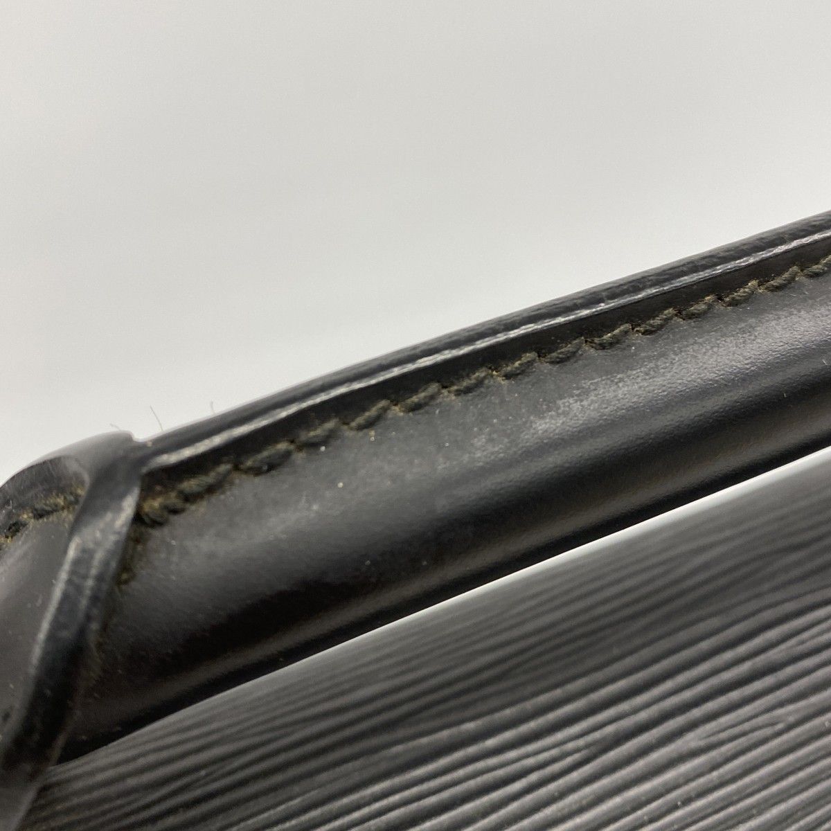 Louis Vuitton Briefcase Epi Serviette Ambassador Noir — view 9