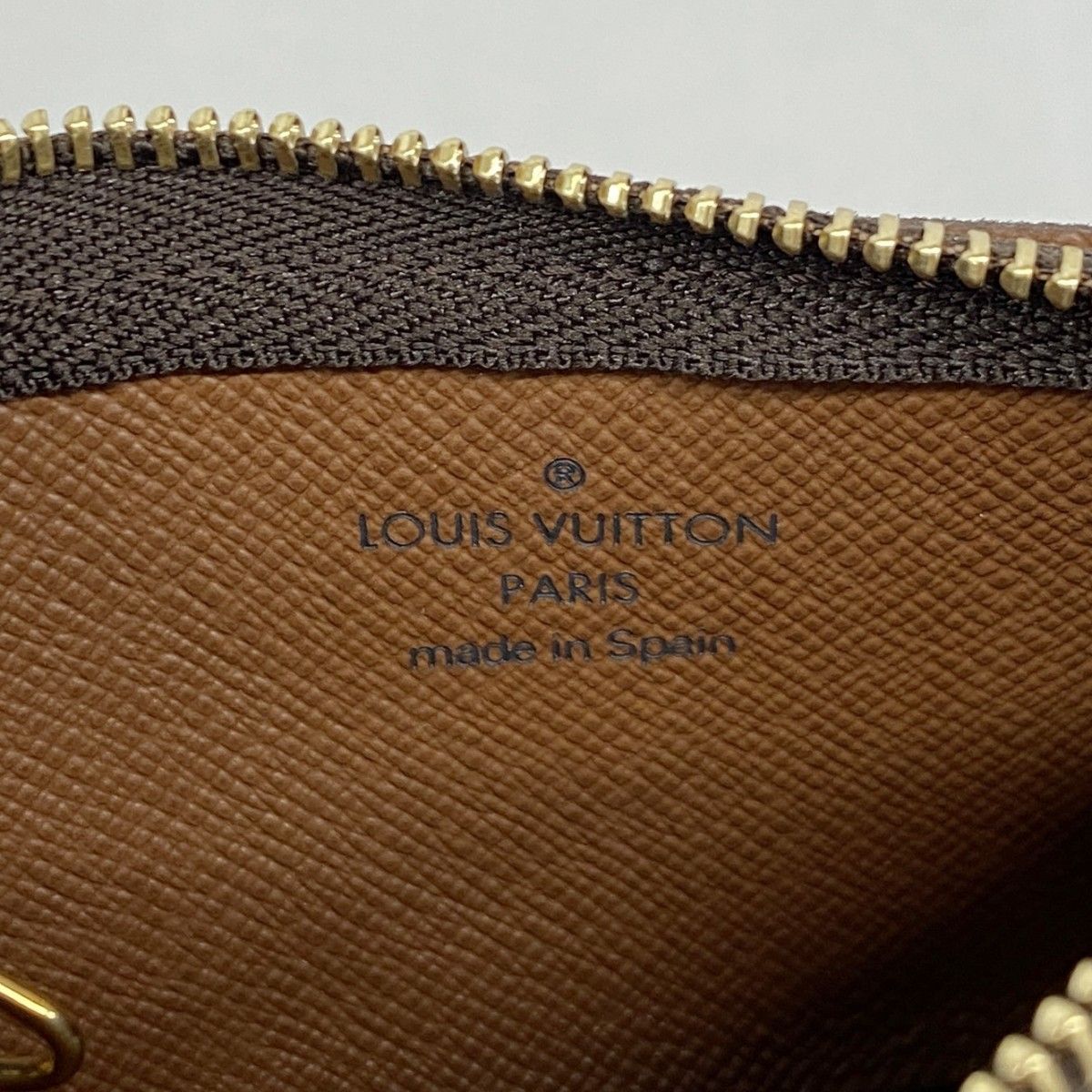 Louis Vuitton Coin Case Monogram Pochette Cles Brown — view 4