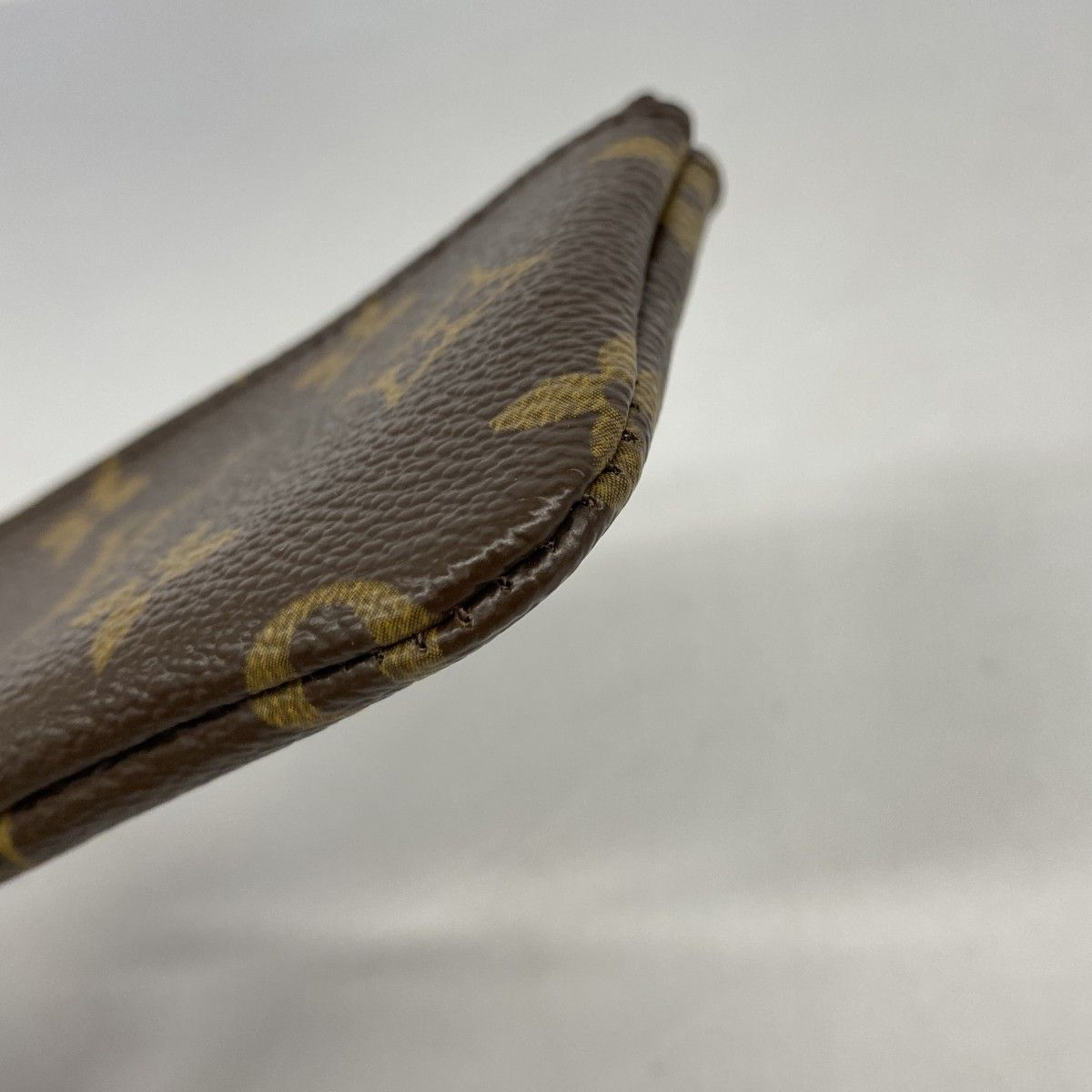 Louis Vuitton Coin Case Monogram Pochette Cles Brown — view 6