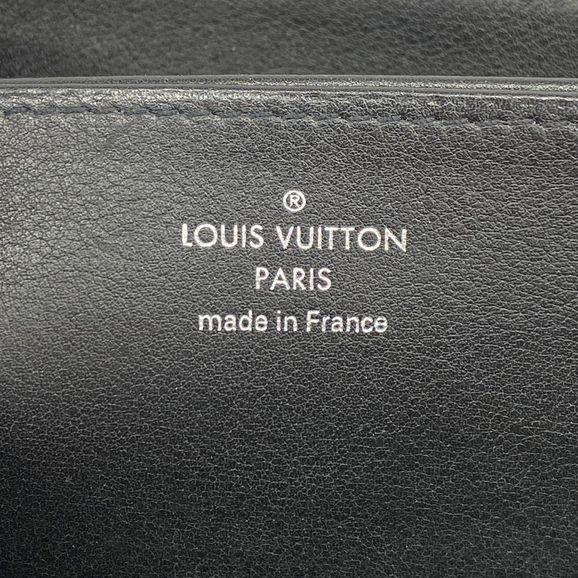 Louis Vuitton Wallet Mahina Zippy Noir — view 4
