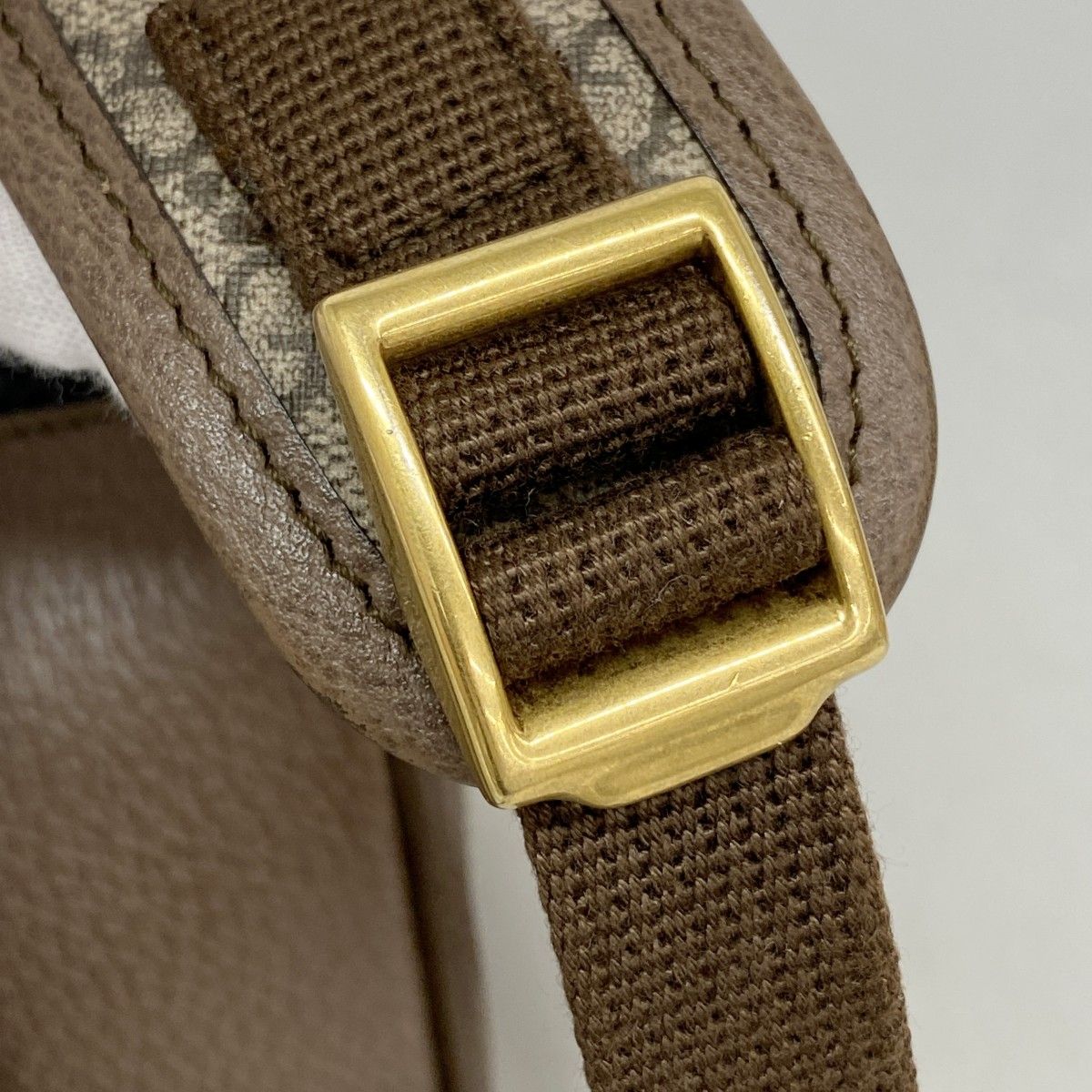Gucci Backpack GG Supreme Disney Collaboration Donald Brown Gold — view 8