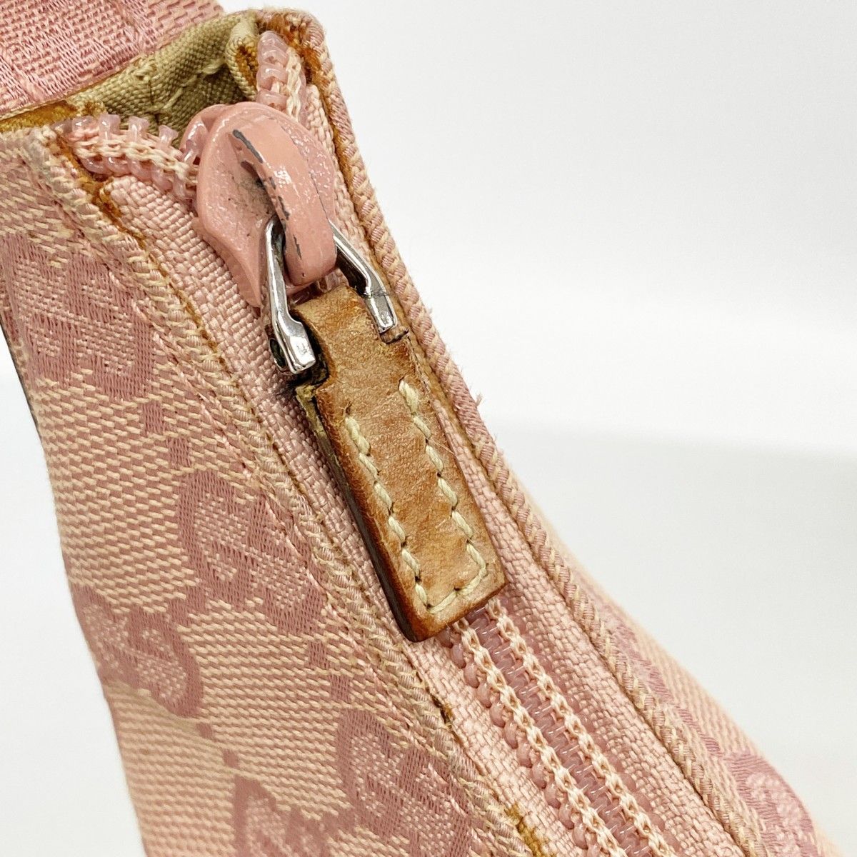 Gucci Shoulder Bag GG Canvas 001 Pink Silver — view 7