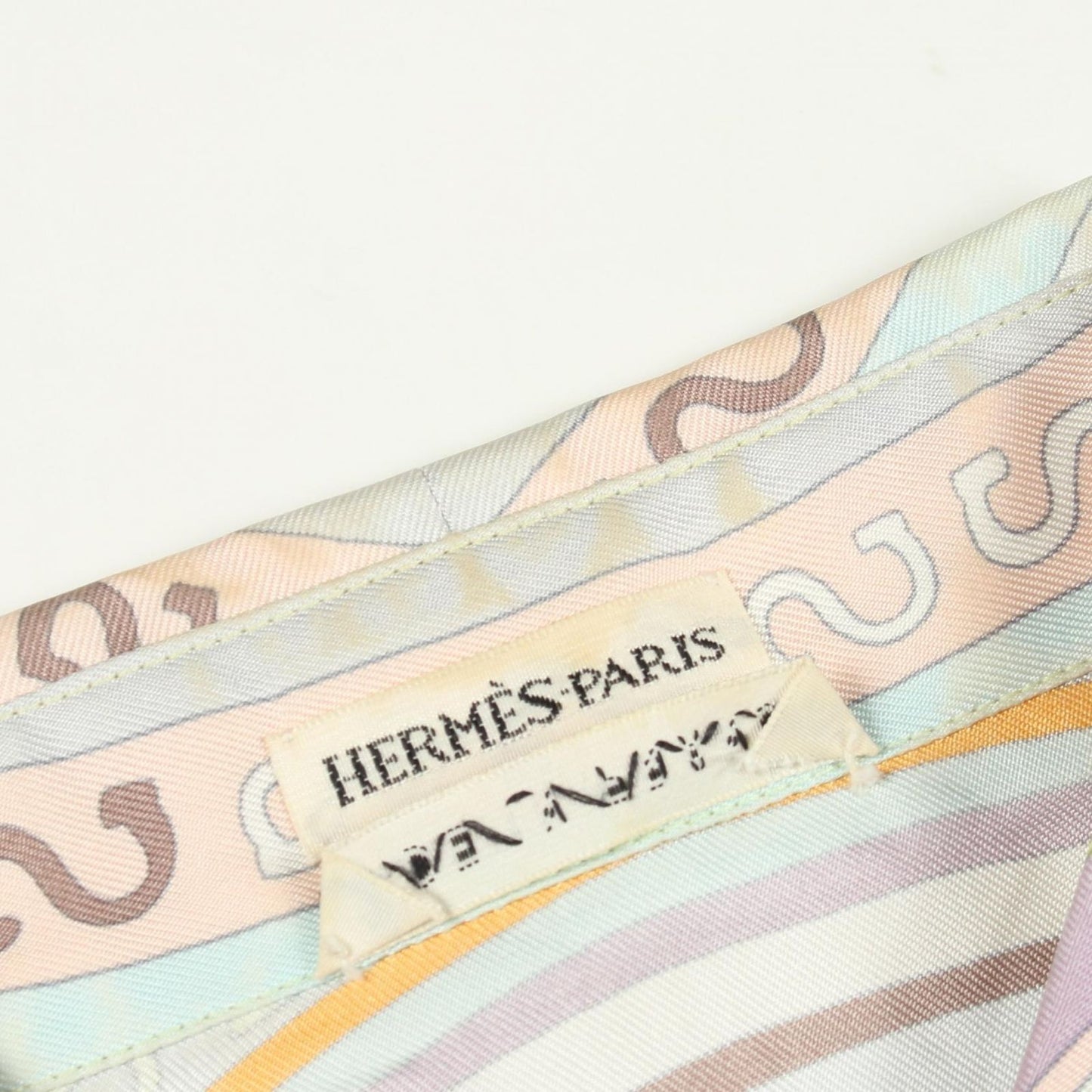 Hermes Blouse All Over Pattern Shirt pickpocket White Silk Shirtblouse — view 5