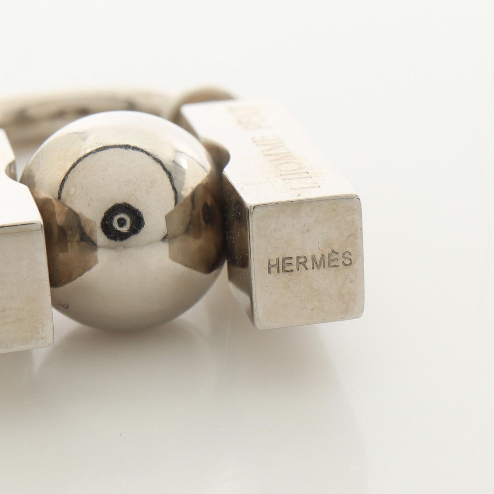 Hermes Charm Cadenacharm L'homme Peut Embellir la Terre Limited Keychain — view 3
