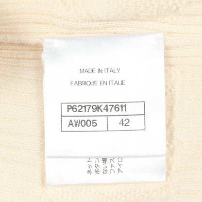 Chanel digan CC Logo Button T-Shirt — view 5
