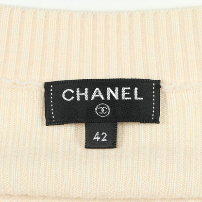 Chanel digan CC Logo Button T-Shirt — view 3