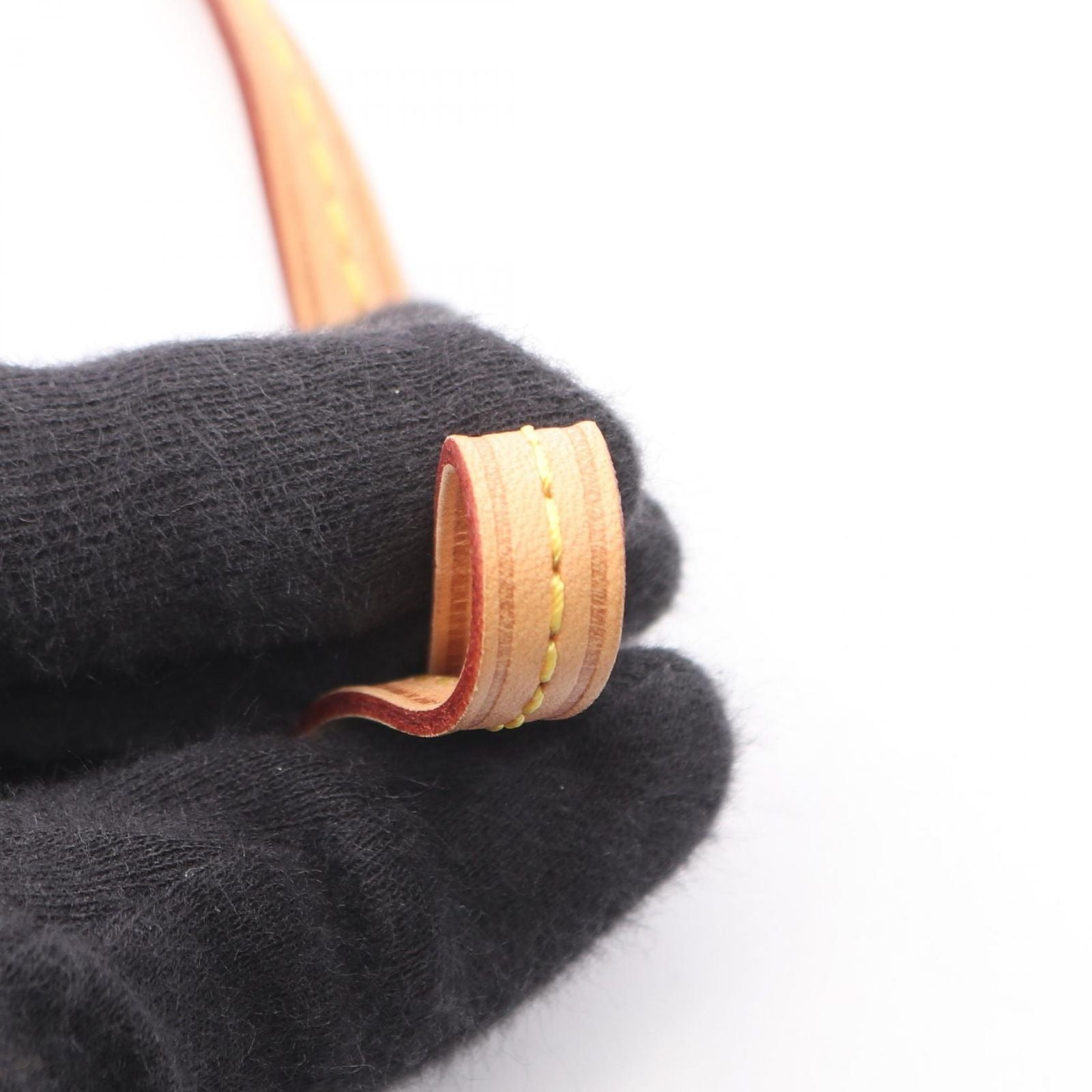 Louis Vuitton Handbag Pochette Monogram Leather — view 8