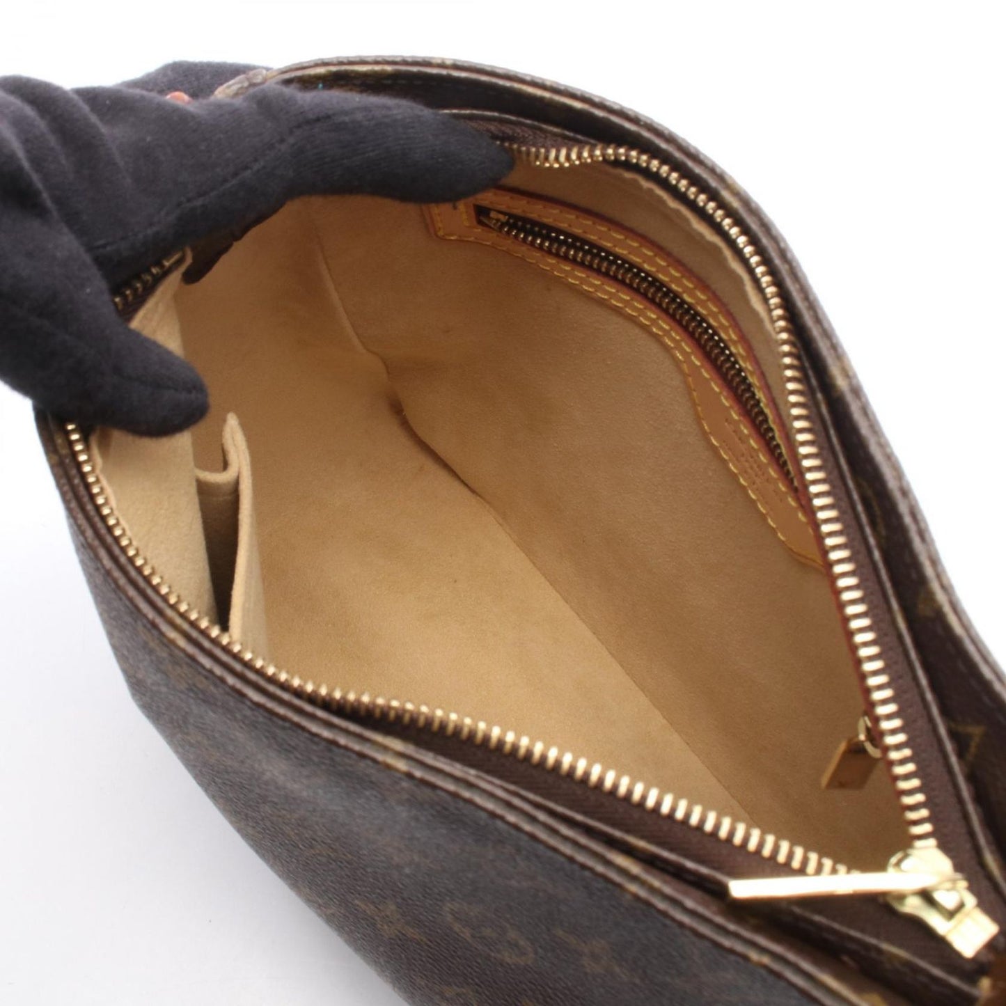 Louis Vuitton Shoulder Bag ping Leather — view 3