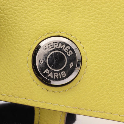 Hermes Card Case Dogon Lime Leather — view 7