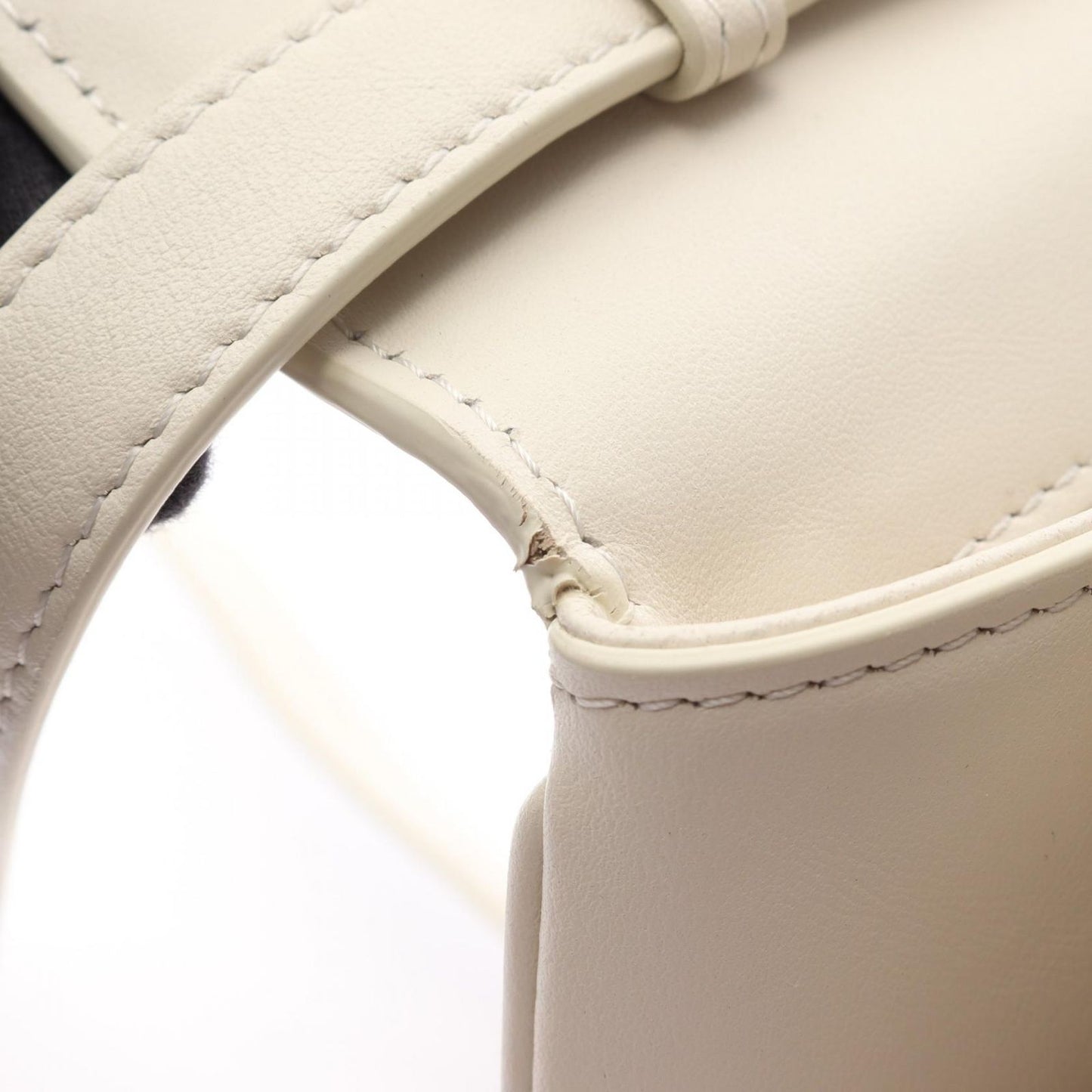 Celine Shoulder Bag Medium Tabou Off White Leather — view 5