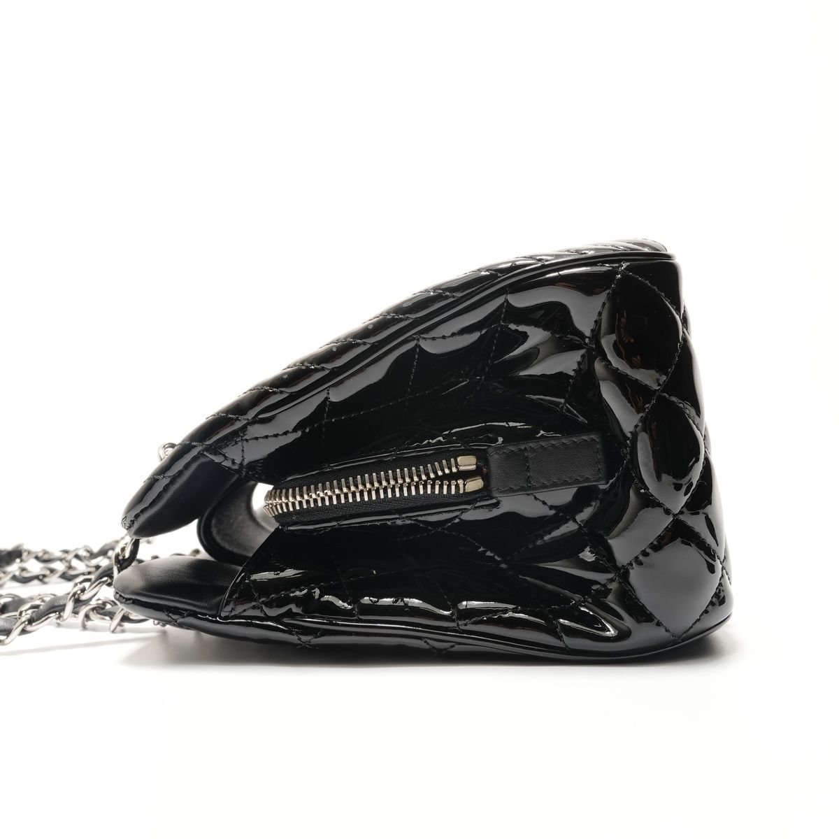 Chanel Shoulder Bag Coco Boy Patent Leather — view 3