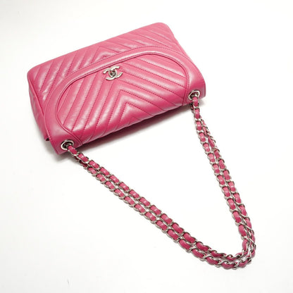 Chanel Shoulder Bag Lambskin Stitch Chain — view 8