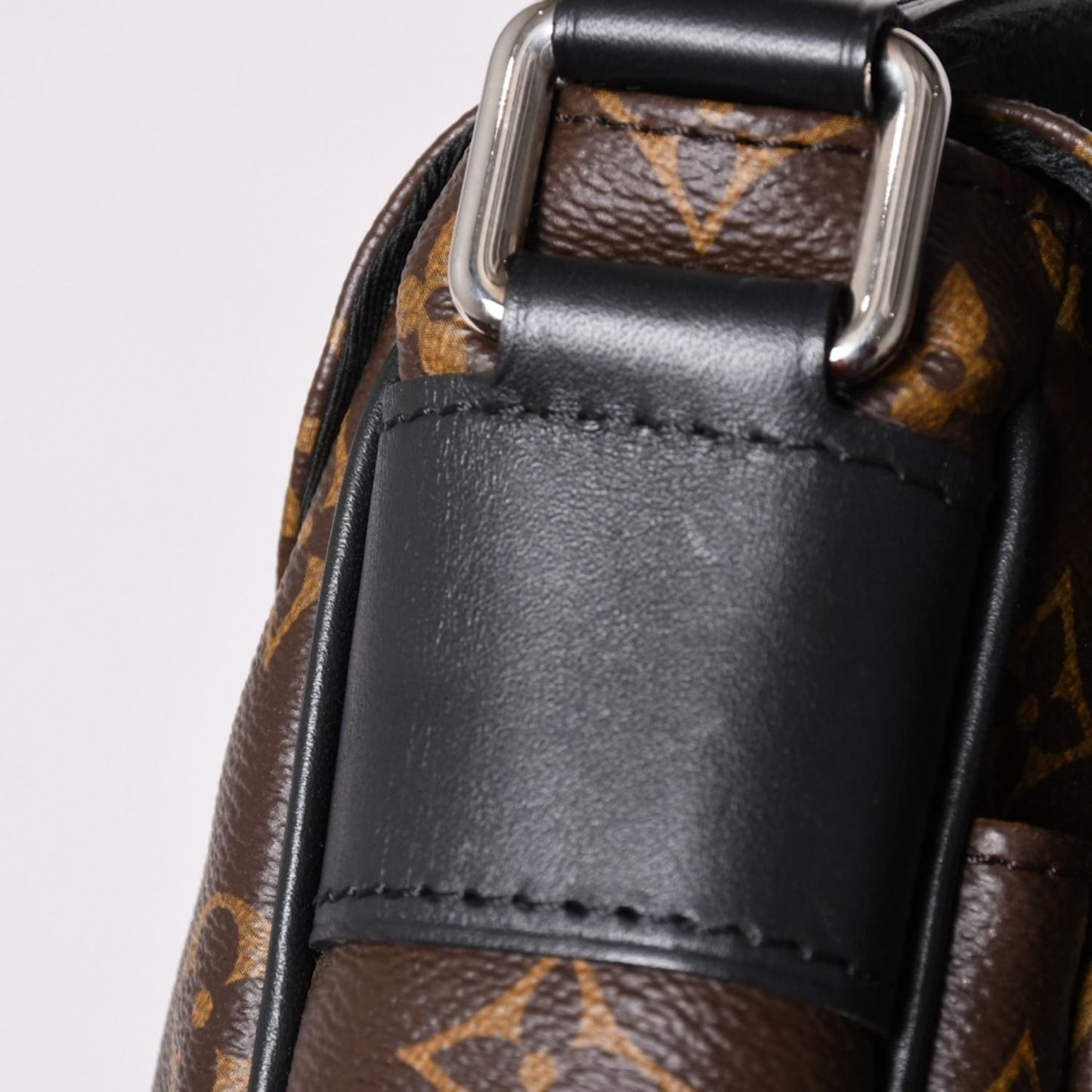 Louis Vuitton Christopher Messenger Bag Monogram Macassar Leather Brown — view 7