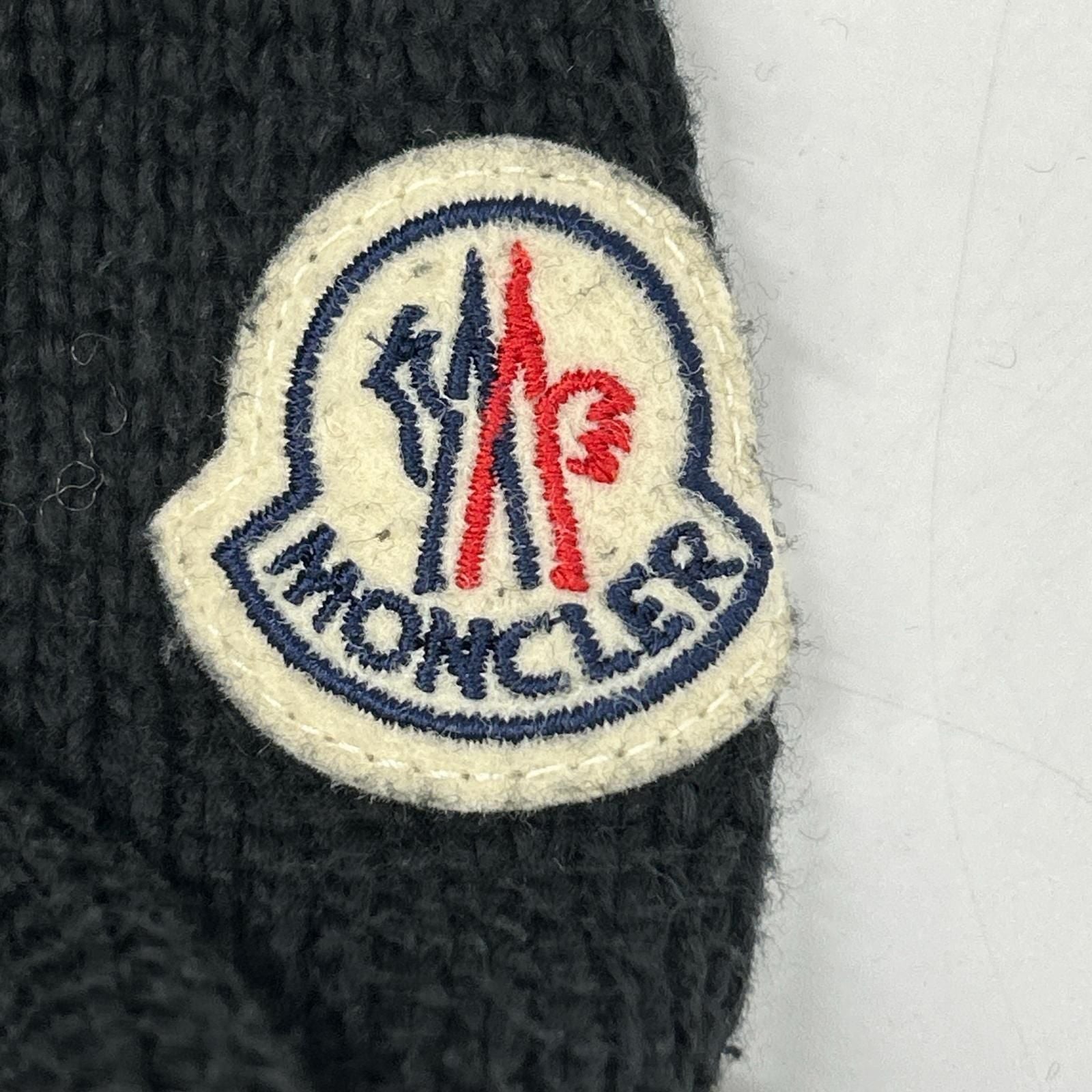 Moncler Girocollo Tricot Cotton Logo Patch Knit Sweater — view 7