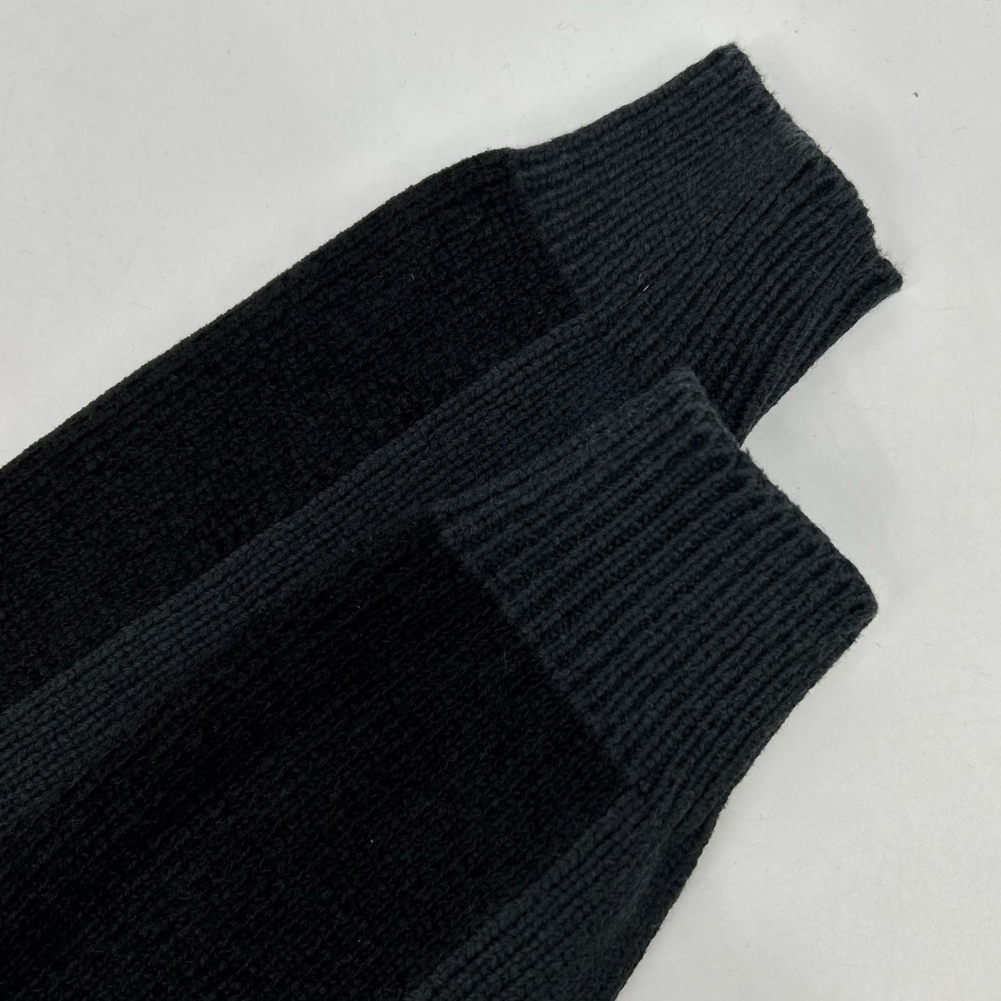 Moncler Girocollo Tricot Cotton Logo Patch Knit Sweater — view 9