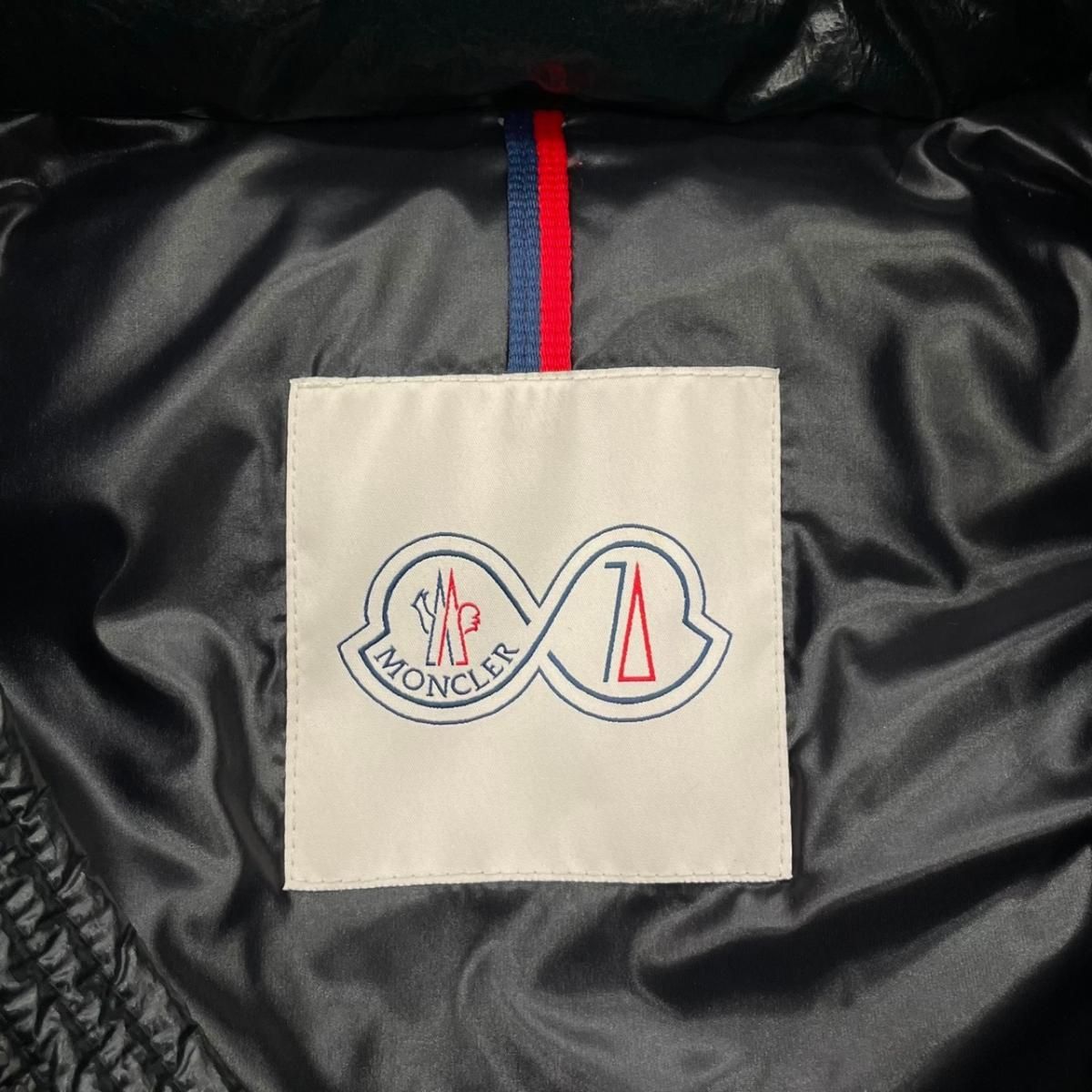 Moncler Mont Cles Down Jacket Maya Anniversary 0 Nylon Black 70 — view 9