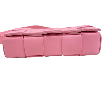 Bottega Veneta Cassette Leather Shoulder Bag Pink — view 4