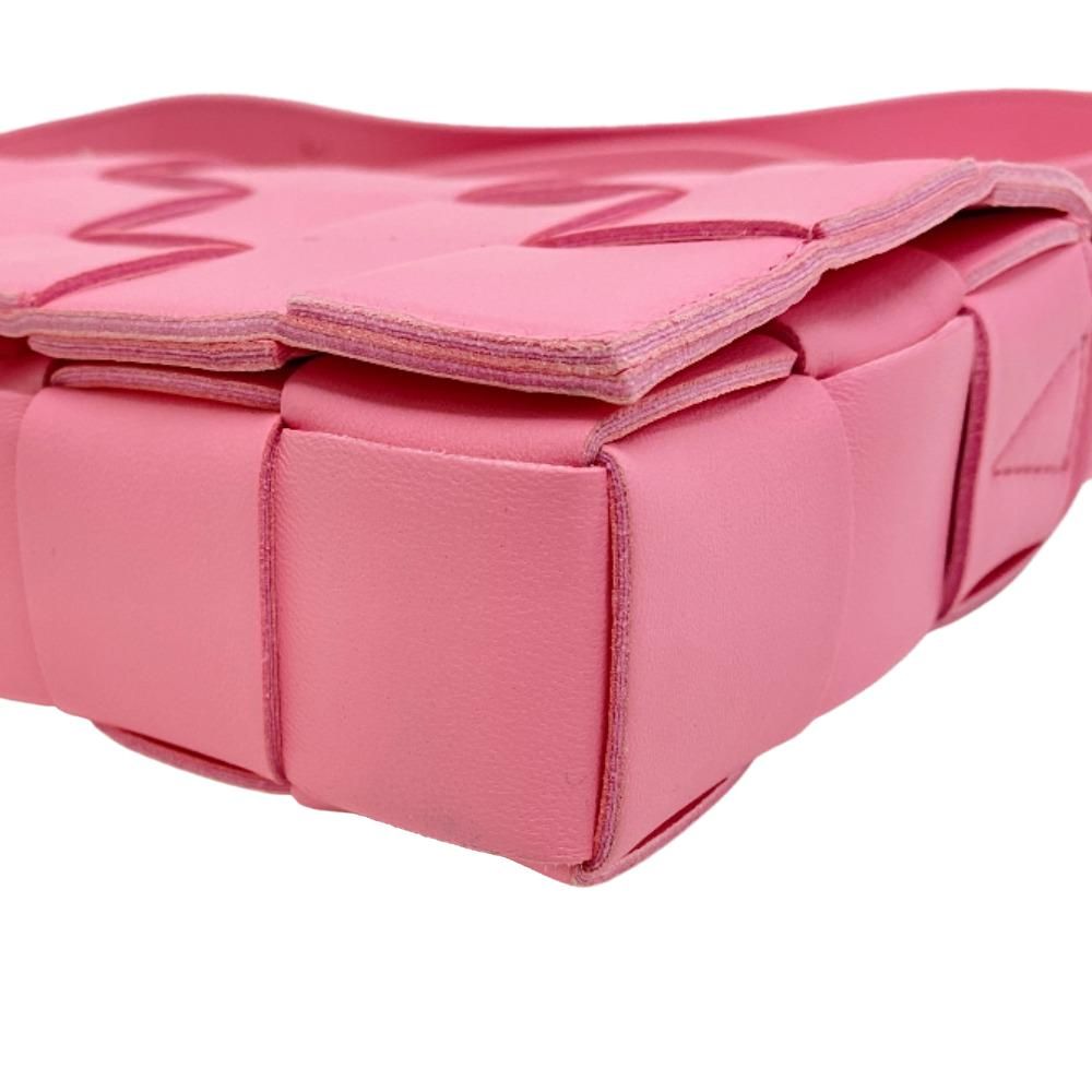 Bottega Veneta Cassette Leather Shoulder Bag Pink — view 3