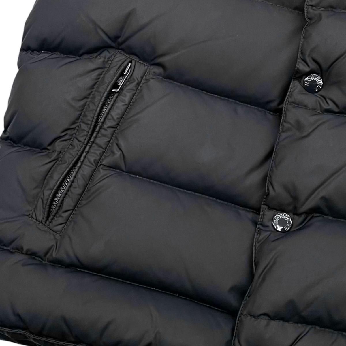 Moncler Mont Cles Down Vest Cheval 1 Polyester Navy Gilet — view 7