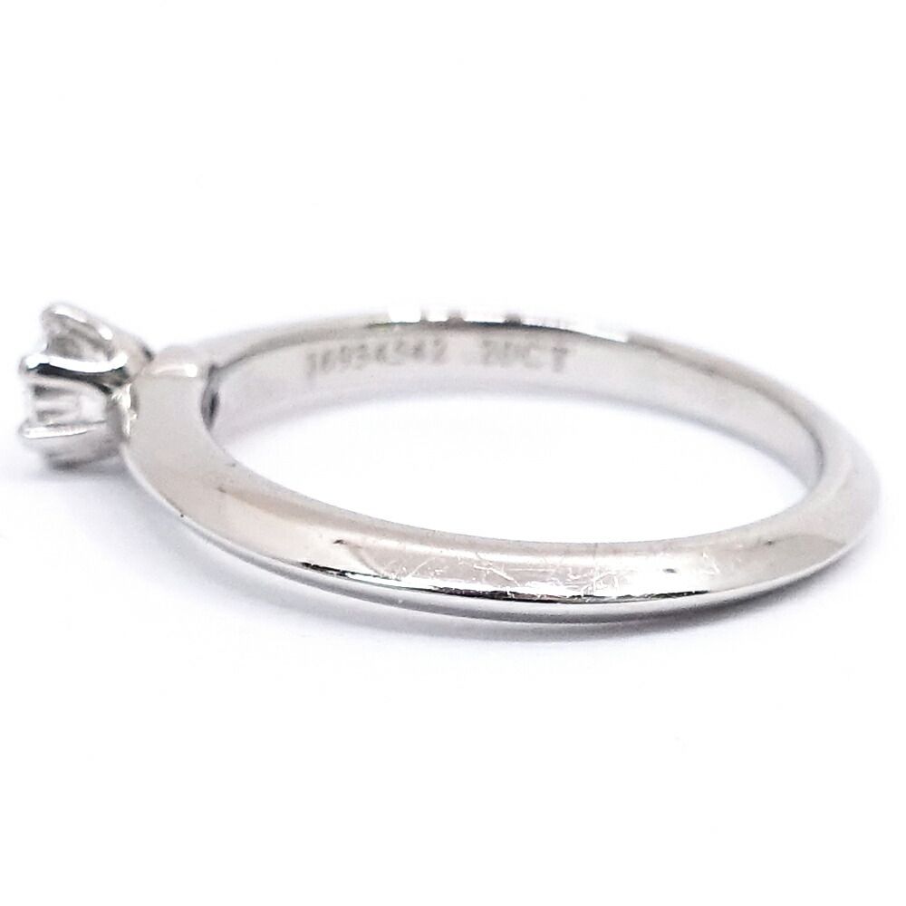 Tiffany & Co Classic Solitaire Diamond Ring Single — view 7