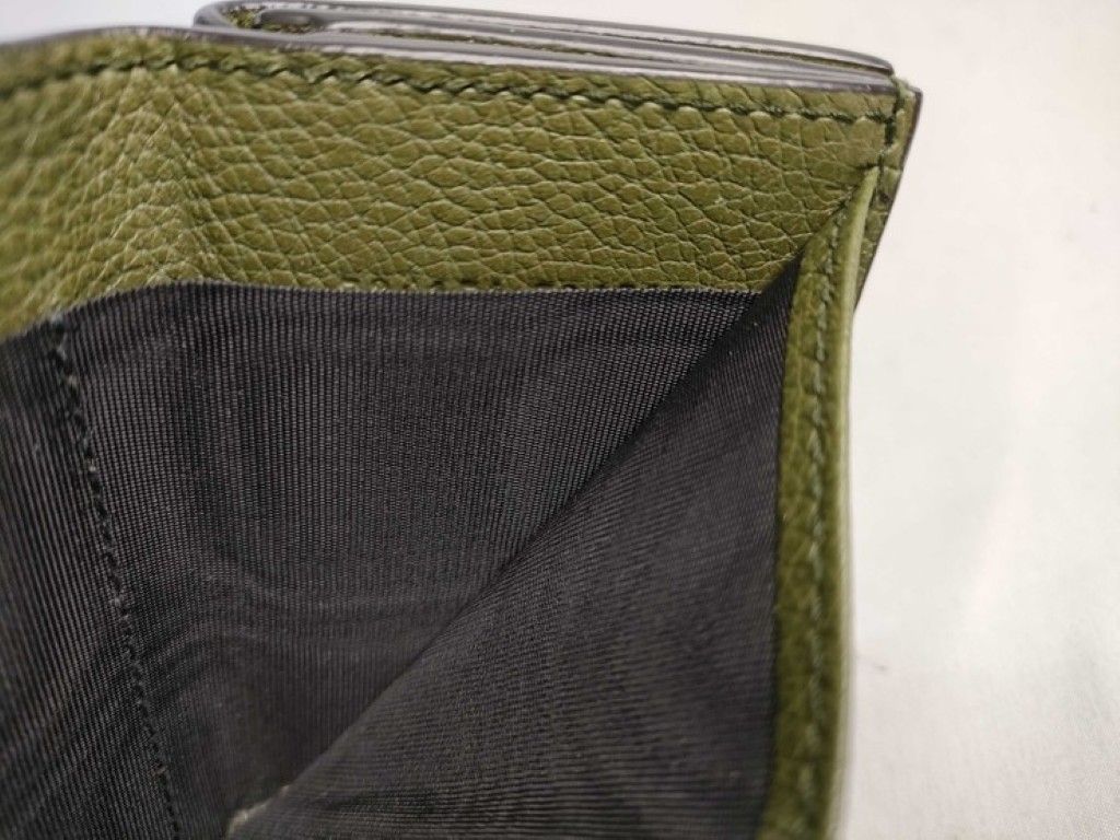 Gucci Trifold Wallet Compact Green Leather Embossed Logo Mini — view 7