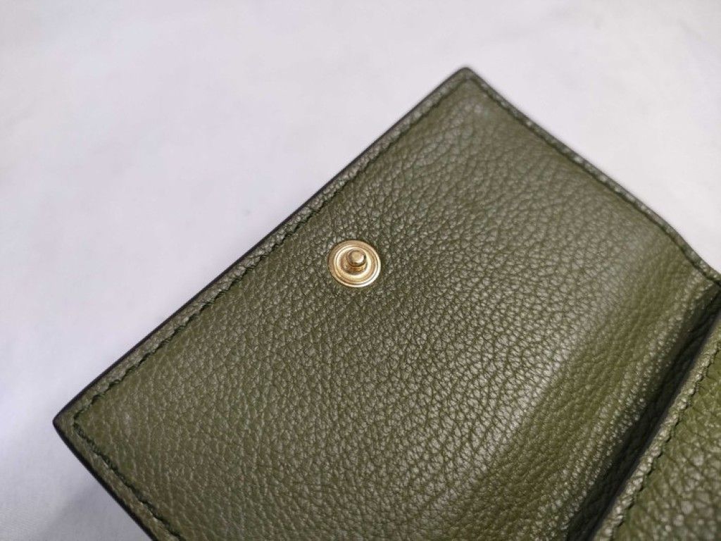 Gucci Trifold Wallet Compact Green Leather Embossed Logo Mini — view 6