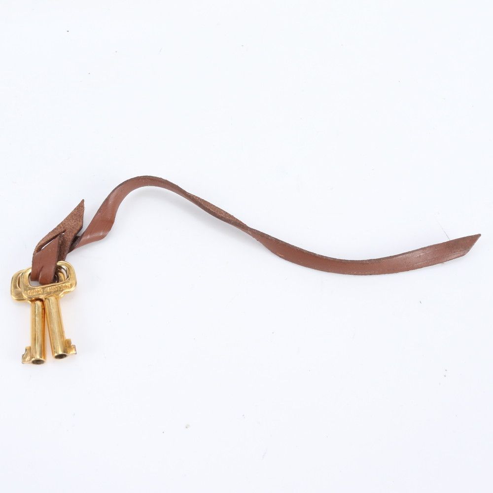 Louis Vuitton Monceau Bag Leather Shoulder Strap — view 6