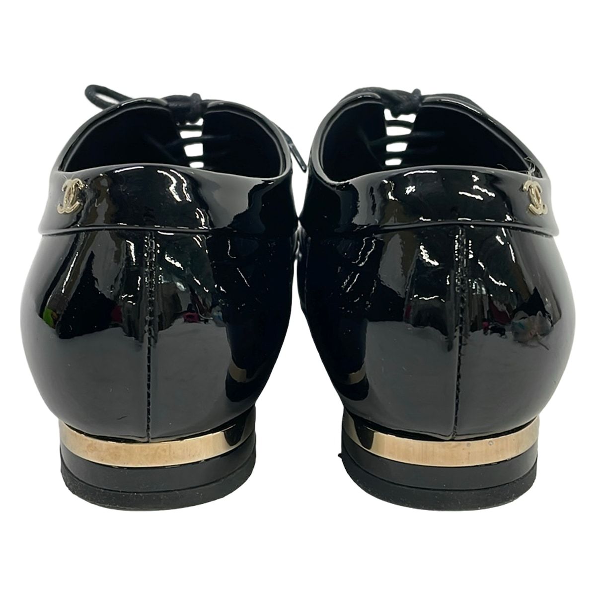 Chanel Shoes 36.5 C Black Pearl CC Logo Leather — view 3