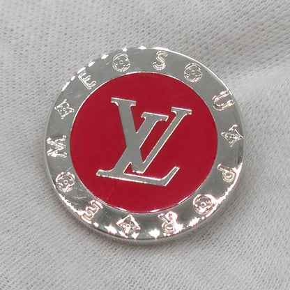 Louis Vuitton Supreme Collaboration Brooch LV Logo 1 of 3 Items Diameter 2.2 cm — view 9