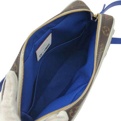 Louis Vuitton Monogram Nile Messenger Shoulder — view 9