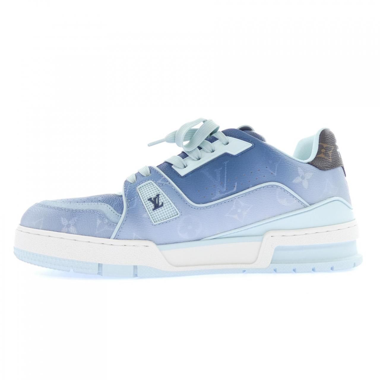 Louis Vuitton LV Trainers Sneakers — view 2