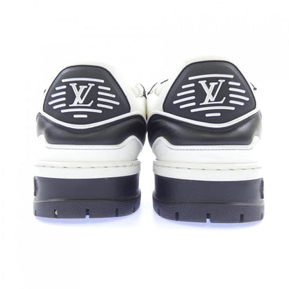 Louis Vuitton LV Trainer Maxi Line Sneakers — view 5